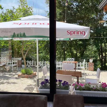 Shija E Natyres 招待所 Rec